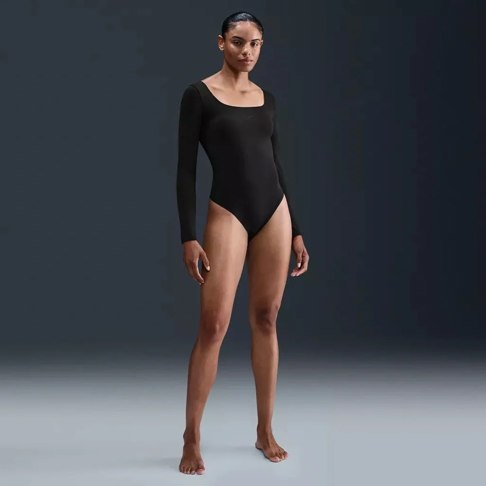 NWT Nike Form Long-Sleeve Bodysuit | Black | Size M - Picture 2 of 13